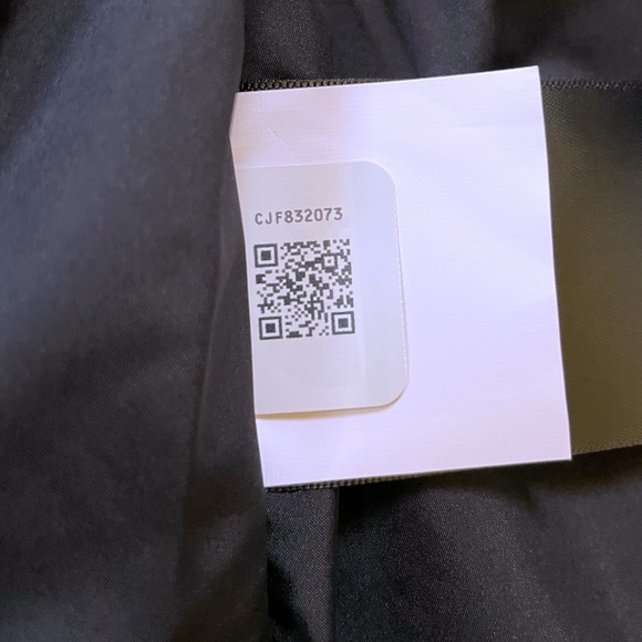 The North Face Black Puffer Jacket with Fur Hood - Picture 7 of 9